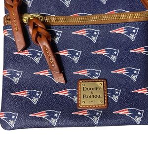 Dooney & Bourke New England Patriots Blue Leather Triple Zip Crossbody Purse